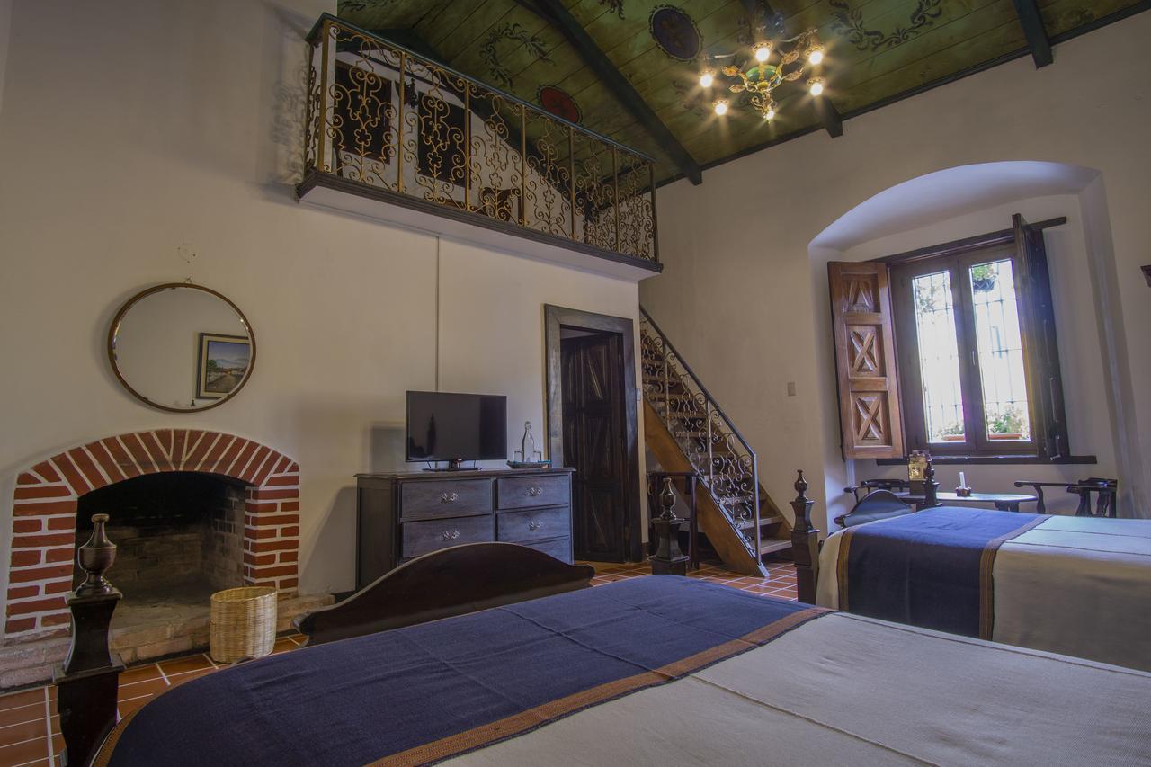 Hotel Posada De Don Rodrigo アンティグア・グアテマラ エクステリア 写真